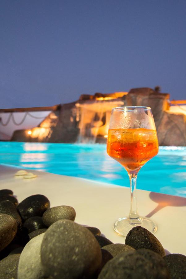 Appartamento La Belle Vie - Santorini - Adults Only Kamári Esterno foto